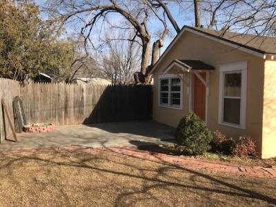 907 Denver Avenue, Dalhart, Dallam, Texas, United States 79022, 1 Bedroom Bedrooms, ,1 BathroomBathrooms,Single Family Home,Rental Properties,Denver Avenue,1115