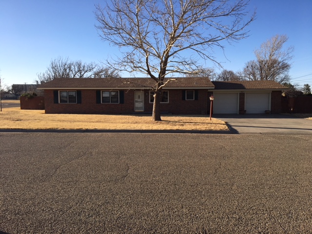 519 S. Fulton,Stratford,Sherman,Texas,United States 79084,3 Bedrooms Bedrooms,1.75 BathroomsBathrooms,Single Family Home,S. Fulton,1121