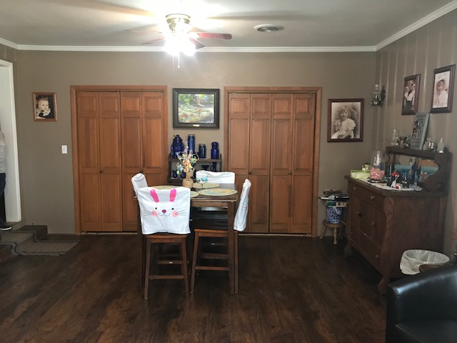 1222 Peach Avenue,Dalhart,Hartley,Texas,United States 79022,3 Bedrooms Bedrooms,Single Family Home,Peach Avenue,1128