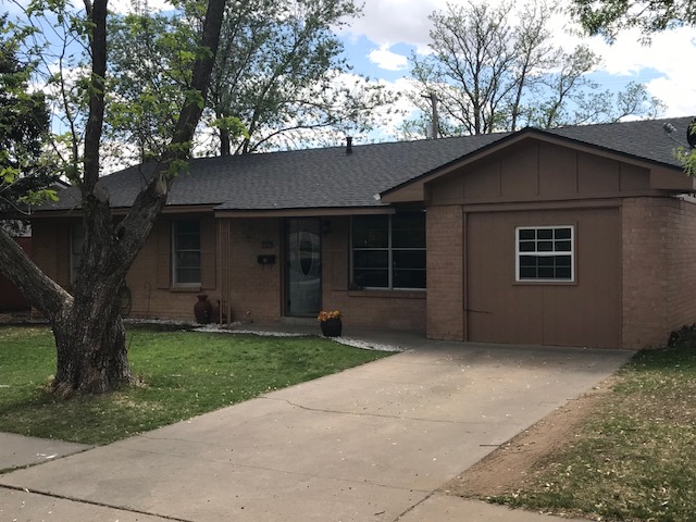 1606 Peach Avenue,Dalhart,Hartley,Texas,United States 79022,4 Bedrooms Bedrooms,1.75 BathroomsBathrooms,Single Family Home,Peach Avenue,1136