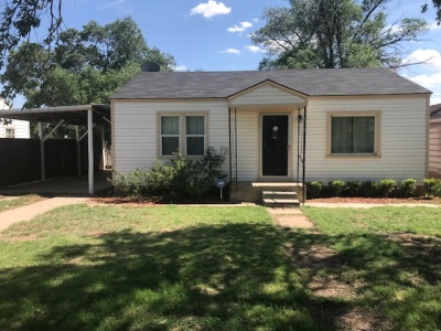 1106 2nd Street, Dalhart, Dallam, Texas, United States 79022, 3 Bedrooms Bedrooms, ,1 BathroomBathrooms,Single Family Home,Rental Properties,2nd Street,1141