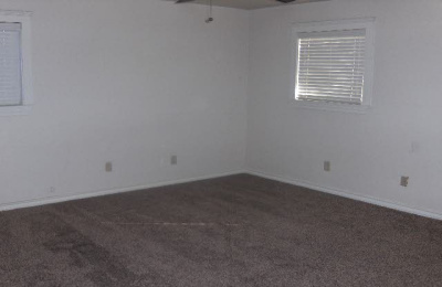 200 Avenue B, Dalhart, 3 Bedrooms Bedrooms, 0 ,1.75 BathroomsBathrooms,Single Family Home,Rental Properties,Avenue B,0,1163