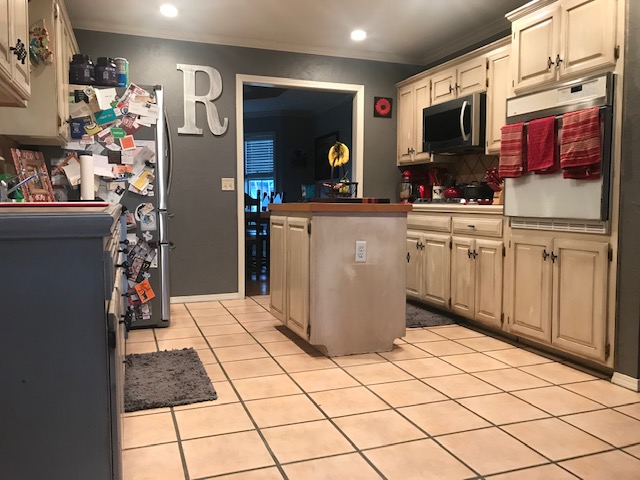 1917 Navajo Trail,Dalhart,Hartley,Texas,United States 79022,3 Bedrooms Bedrooms,2 BathroomsBathrooms,Single Family Home,Navajo Trail,1167