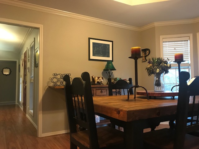 1917 Navajo Trail,Dalhart,Hartley,Texas,United States 79022,3 Bedrooms Bedrooms,2 BathroomsBathrooms,Single Family Home,Navajo Trail,1167