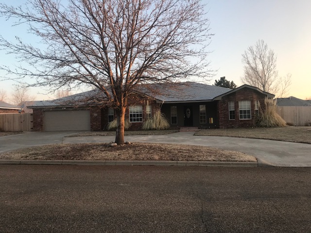 1917 Navajo Trail,Dalhart,Hartley,Texas,United States 79022,3 Bedrooms Bedrooms,2 BathroomsBathrooms,Single Family Home,Navajo Trail,1167