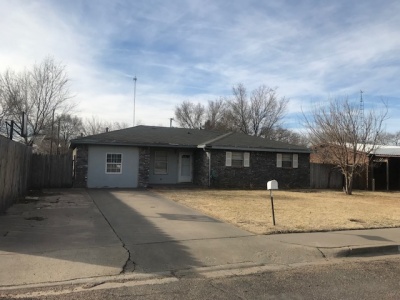 1518 E. 6th Street,Dalhart,Dallam,Texas,United States 79022,3 Bedrooms Bedrooms,1.75 BathroomsBathrooms,Single Family Home,E. 6th Street,1175