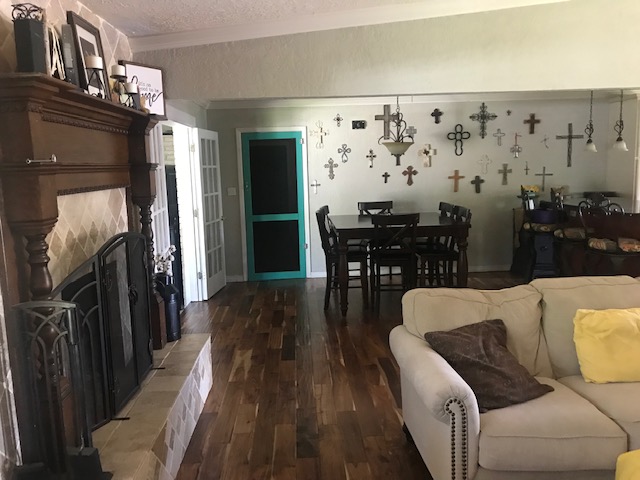 1814 Chestnut Avenue,Dalhart,Hartley,Texas,United States 79022,3 Bedrooms Bedrooms,1.75 BathroomsBathrooms,Single Family Home,Chestnut Avenue,1182