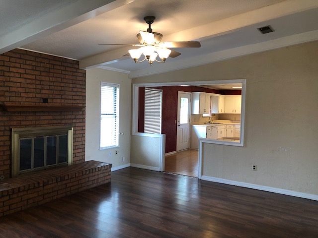 1812 Sioux,Dalhart,Hartley,Texas,United States 79022,3 Bedrooms Bedrooms,2 BathroomsBathrooms,Single Family Home,Sioux,1192