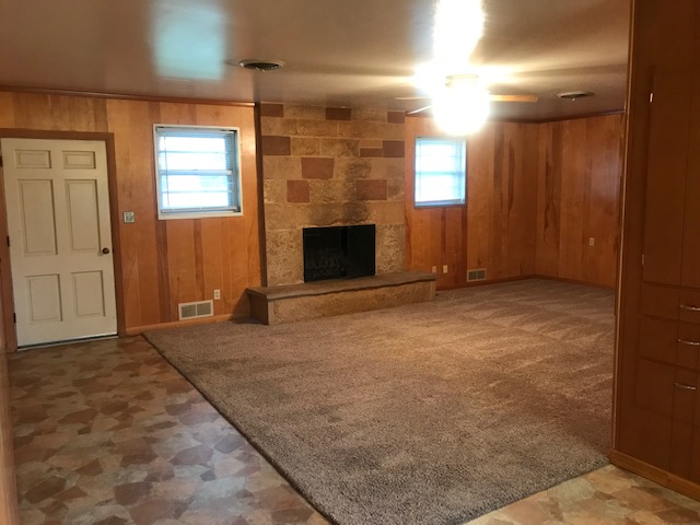 1309 E. 16th, Dalhart, Hartley, Texas, United States 79022, 3 Bedrooms Bedrooms, ,2 BathroomsBathrooms,Single Family Home,Sold Properties,E. 16th,1200