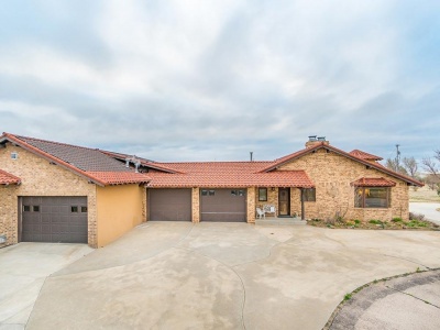 3055 Pioneer Estates Road,Dalhart,Hartley,Texas,United States 79022,4 Bedrooms Bedrooms,7 BathroomsBathrooms,Single Family Home,Pioneer Estates Road,1215