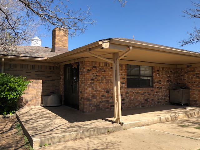 Covered Patio/ south