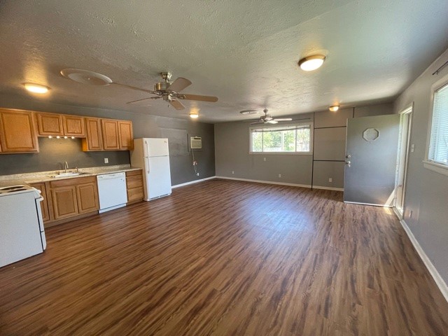 902 Oak, Dalhart, Dallam, Texas, United States 79022, 1 Bedroom Bedrooms, ,1 BathroomBathrooms,Single Family Home,Rental Properties,Oak ,1290