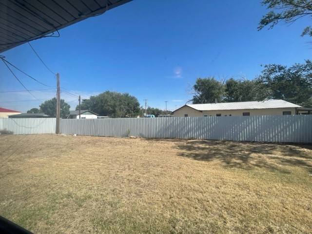 1100 HWY 87 North, Dalhart, Dallam, Texas, United States 79022, ,2 BathroomsBathrooms,Single Family Home,Sold Properties,HWY 87 North,1305