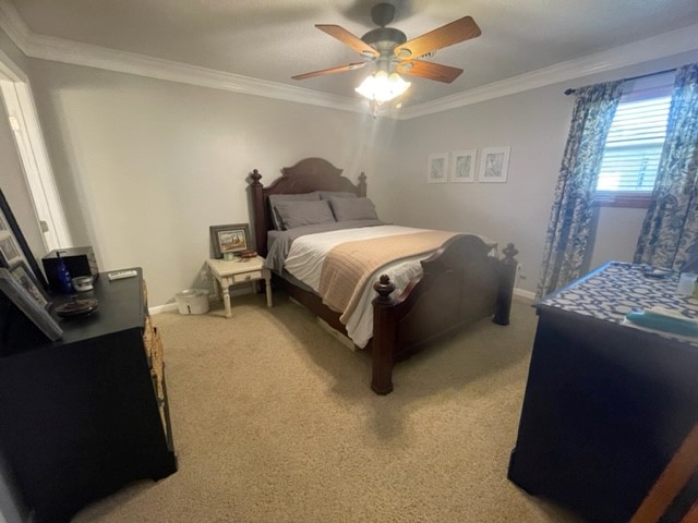 908 Margaret, Dalhart, Dallan, Texas, United States 79022, 3 Bedrooms Bedrooms, ,1.75 BathroomsBathrooms,Single Family Home,Sold Properties,Margaret,1327