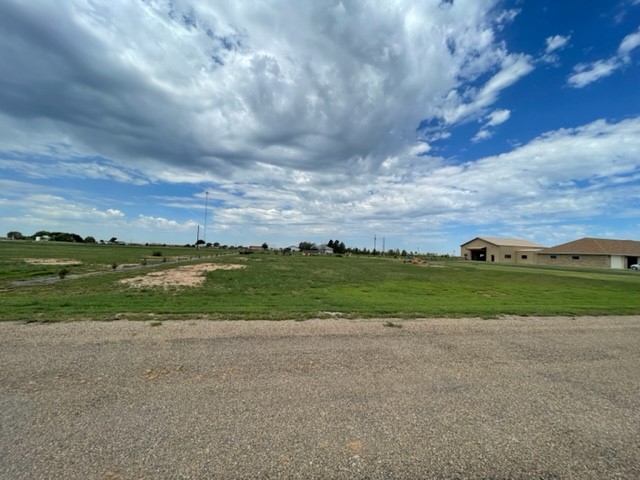 3 Prairie View Road, Dalhart, Hartley, Texas, United States 79022, ,Single Family Home,Residential Properties,Prairie View Road,1333