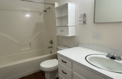 513 2nd, Texline, Dallam, Texas, United States 79087, 2 Bedrooms Bedrooms, ,1 BathroomBathrooms,Apartment,Rental Properties,2nd,1357