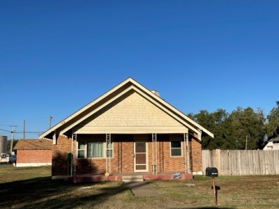 422 Maple, Dalhart, Dallam, Texas, United States 79022, 2 Bedrooms Bedrooms, ,1 BathroomBathrooms,Single Family Home,Sold Properties,Maple,1382