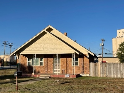 422 Maple, Dalhart, Dallam, Texas, United States 79022, 2 Bedrooms Bedrooms, ,1 BathroomBathrooms,Single Family Home,Sold Properties,Maple,1382