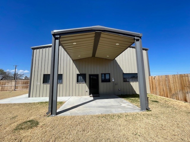 Covered back patio