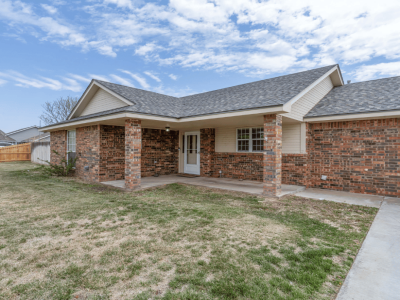 28 Pheasant Run, Dalhart, Hartley, Texas, United States 79022, 4 Bedrooms Bedrooms, ,2 BathroomsBathrooms,Single Family Home,Residential Properties,Pheasant Run,1403