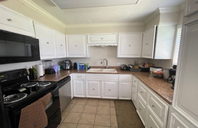 901 & 903 Margaret, Dalhart, Dallam, Texas, United States 79022, 6 Bedrooms Bedrooms, ,4 BathroomsBathrooms,Single Family Home,Sold Properties,Margaret,1422