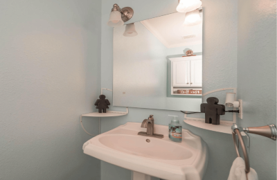 202 Floyd Ave, Dumas, Moore, Texas, United States 79029, 3 Bedrooms Bedrooms, ,2.5 BathroomsBathrooms,Single Family Home,Sold Properties,Floyd Ave,1425