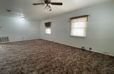 400 Taylor, Dalhart, Dallam, Texas, United States 79022, 1 Bedroom Bedrooms, ,1 BathroomBathrooms,Single Family Home,Rental Properties,Taylor,1444