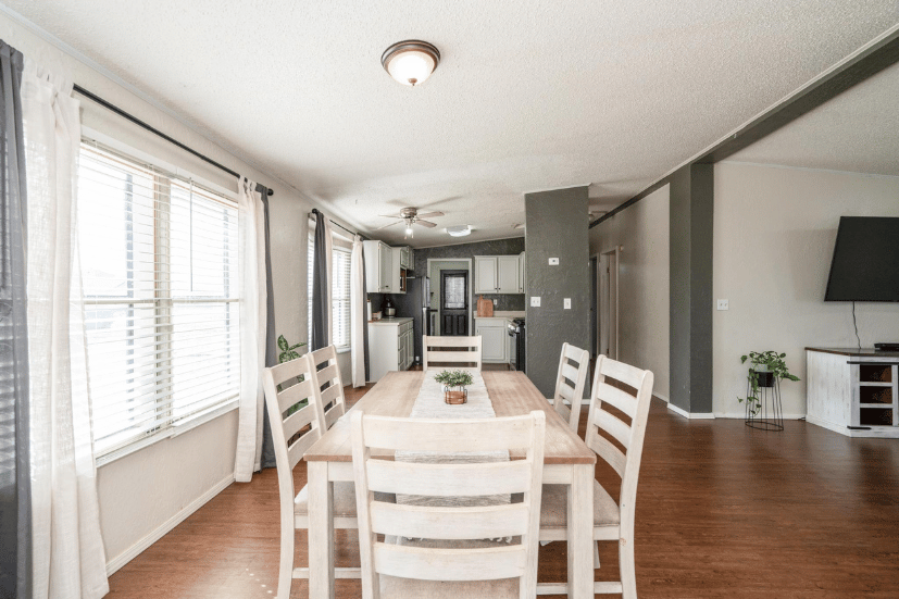 2303 5th St, Dalhart, Dallam, Texas, United States 79022, 3 Bedrooms Bedrooms, ,2 BathroomsBathrooms,Single Family Home,Residential Properties,5th St,1448