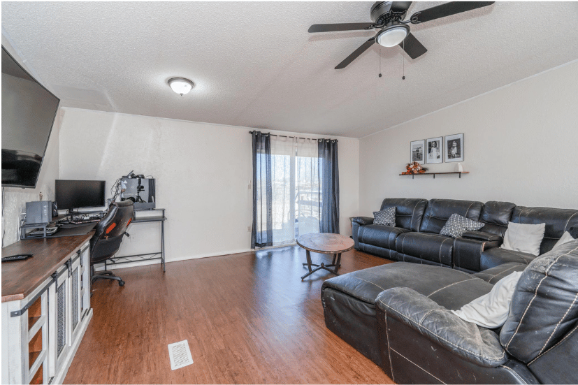 2303 5th St, Dalhart, Dallam, Texas, United States 79022, 3 Bedrooms Bedrooms, ,2 BathroomsBathrooms,Single Family Home,Residential Properties,5th St,1448