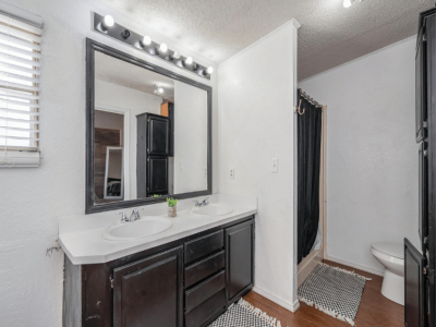 2303 5th St, Dalhart, Dallam, Texas, United States 79022, 3 Bedrooms Bedrooms, ,2 BathroomsBathrooms,Single Family Home,Residential Properties,5th St,1448