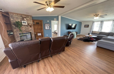 519 Spruce, Stratford, Sherman, Texas, United States 79084, 4 Bedrooms Bedrooms, ,3 BathroomsBathrooms,Single Family Home,Residential Properties,Spruce,1452