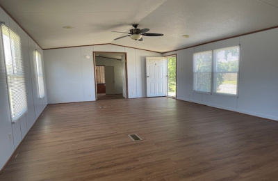 406 E. Chestnut, Texline, Dallam, Texas, United States 79087, 2 Bedrooms Bedrooms, ,2 BathroomsBathrooms,Single Family Home,Rental Properties,E. Chestnut,1464