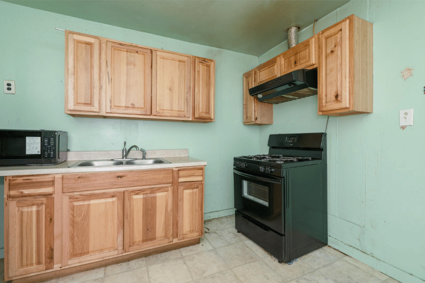 1209 Pine, Dalhart, Dallam, Texas, United States 79022, 4 Bedrooms Bedrooms, ,2 BathroomsBathrooms,Single Family Home,Residential Properties,Pine,1465