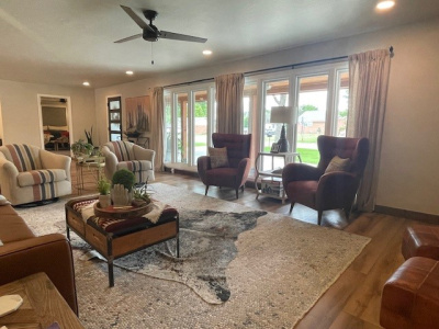 1217 Elm, Dalhart, Hartley, Texas, United States 79022, 4 Bedrooms Bedrooms, ,3 BathroomsBathrooms,Single Family Home,Residential Properties,Elm,1467