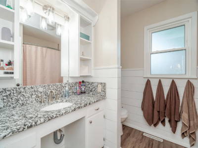 1119 Peters, Dalhart, Hartley, Texas, United States 79022, 3 Bedrooms Bedrooms, ,2 BathroomsBathrooms,Single Family Home,Residential Properties,Peters,1473