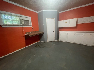 1403 Oak, Dalhart, Hartley, Texas, United States 79022, 4 Bedrooms Bedrooms, ,2 BathroomsBathrooms,Single Family Home,Rental Properties,Oak,1475
