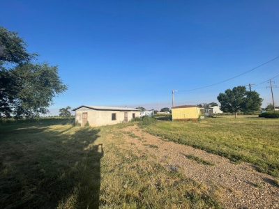 210 Edward, Texline, Dallam, Texas, United States 79087, ,Single Family Home,Residential Properties,Edward,1481
