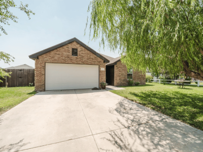 1813 Purple Sage, Dalhart, Dallam, Texas, United States 79022, 3 Bedrooms Bedrooms, ,2 BathroomsBathrooms,Single Family Home,Residential Properties,Purple Sage,1483
