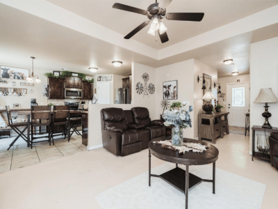 1813 Purple Sage, Dalhart, Dallam, Texas, United States 79022, 3 Bedrooms Bedrooms, ,2 BathroomsBathrooms,Single Family Home,Residential Properties,Purple Sage,1483