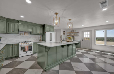 1918 Oak Avenue, Dalhart, Hartley, Texas, United States 79022, 5 Bedrooms Bedrooms, ,4.5 BathroomsBathrooms,Single Family Home,Residential Properties,Oak Avenue,1487