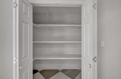 1918 Oak Avenue, Dalhart, Hartley, Texas, United States 79022, 5 Bedrooms Bedrooms, ,4.5 BathroomsBathrooms,Single Family Home,Residential Properties,Oak Avenue,1487