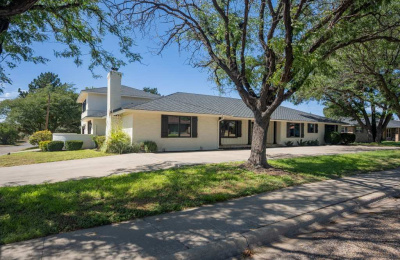 1918 Oak Avenue, Dalhart, Hartley, Texas, United States 79022, 5 Bedrooms Bedrooms, ,4.5 BathroomsBathrooms,Single Family Home,Residential Properties,Oak Avenue,1487