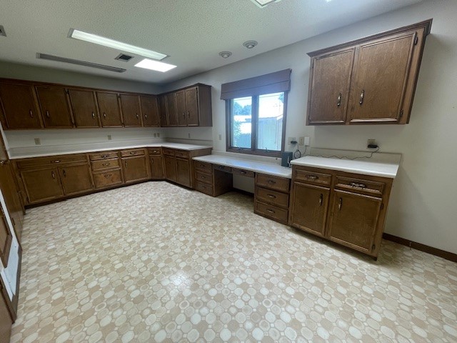 1903 Peach, Dalhart, Hartley, Texas, United States 79022, 3 Bedrooms Bedrooms, ,2 BathroomsBathrooms,Single Family Home,Residential Properties,Peach,1491