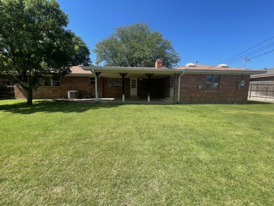 1903 Peach, Dalhart, Hartley, Texas, United States 79022, 3 Bedrooms Bedrooms, ,2 BathroomsBathrooms,Single Family Home,Residential Properties,Peach,1491