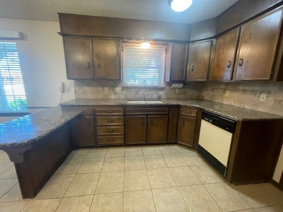 1903 Peach, Dalhart, Hartley, Texas, United States 79022, 3 Bedrooms Bedrooms, ,2 BathroomsBathrooms,Single Family Home,Residential Properties,Peach,1491