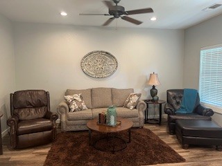 200 Avenue B, Dalhart, Hartley, Texas, United States 79022, 1 Bedroom Bedrooms, ,1 BathroomBathrooms,Single Family Home,Rental Properties, Avenue B,1496