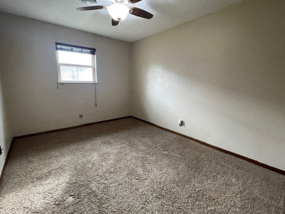 1220 Elm, Dalhart, Hartley, Texas, United States 79022, 3 Bedrooms Bedrooms, ,2 BathroomsBathrooms,Single Family Home,Residential Properties,Elm,1497