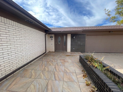 1220 Elm, Dalhart, Hartley, Texas, United States 79022, 3 Bedrooms Bedrooms, ,2 BathroomsBathrooms,Single Family Home,Residential Properties,Elm,1497