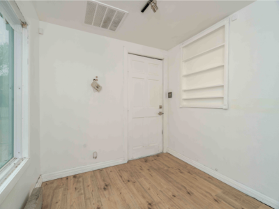 3713 SW 6th, Amarillo, Potter, Texas, United States 79106, ,Single Family Home,Commercial Properties,SW 6th,1501