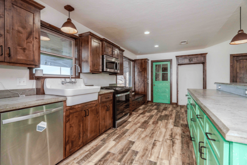 5490 W Road R, Dumas, Moore, Texas, United States 79029, 4 Bedrooms Bedrooms, ,3 BathroomsBathrooms,Single Family Home,Residential Properties,W Road R,1504